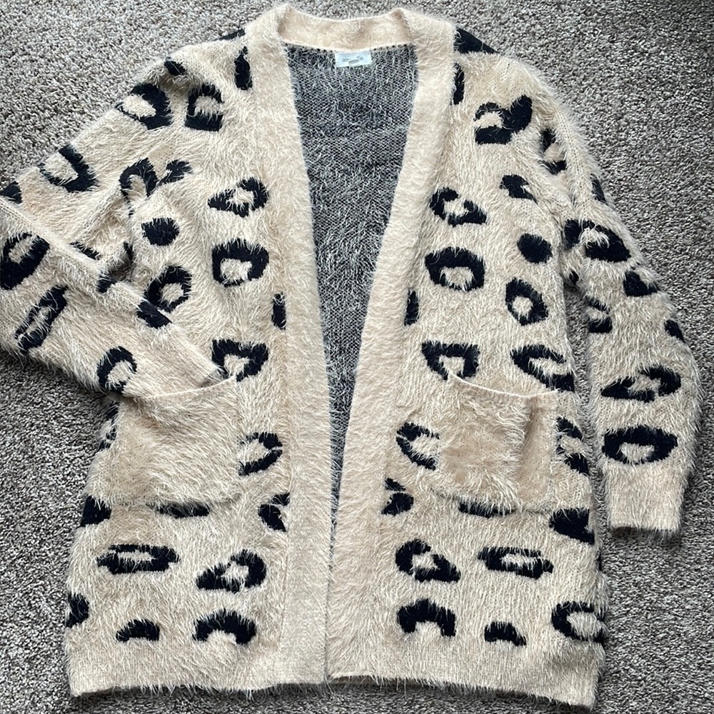 Amaryllis Sweater